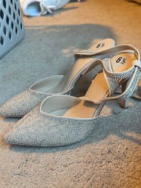 Silver Rhinestone Pointed-Toe Heeled Sandals - Women